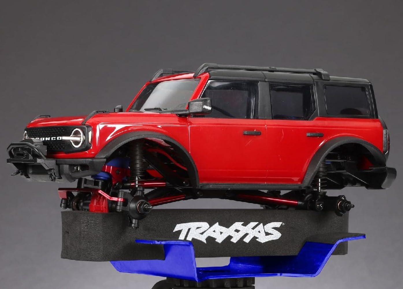 Traxxas 8796 Blue Aluminum 1/10-1/8 Scale RC Car Stand